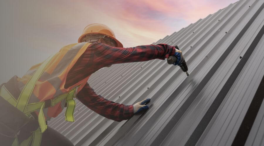 Expert Emergency Roof Repairs services in Amory, MS